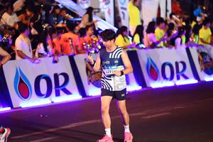 BIB: 
                            <button type="button" onclick="openModal(24231788)" class="btn btn-primary btn-sm float-right btn-popup" data-toggle="modal" data-target=".modal-high-quality">
                        <i class="fas fa-shopping-cart"></i> Add to Cart
                    </button>
                                            <button type="button" onclick="isThisMe(24231788, true)" class="btn btn-success btn-sm float-right btn-popup btn-isme hidden" data-toggle="tooltip" data-placement="bottom" title="นี่คือรูปของคุณใช่ไหม คลิกที่นี่เพื่อเอาเข้าอัลบั้ม">
                        <i class="fas fa-plus"></i> Add to album
                    </button>
                    <button type="button" onclick="isThisMe(24231788, false)" class="btn btn-warning btn-sm float-right btn-popup btn-isnotme hidden">
                        <i class="fas fa-ban"></i> Remove from album
                    </button>